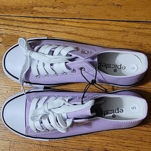 NEW EPICSTEP LOW TOP CAP TOE TENNIS SHOE LAVENDER/WHITE SIZE 5